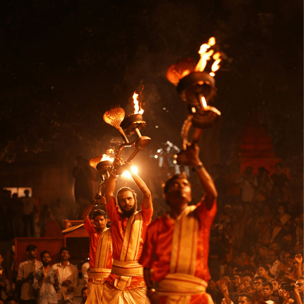 Varanasi ritual image from the source package page